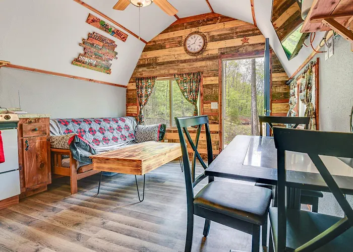 Mtn-View Cabin W/ Deck & Fire Pit In Des Arc!